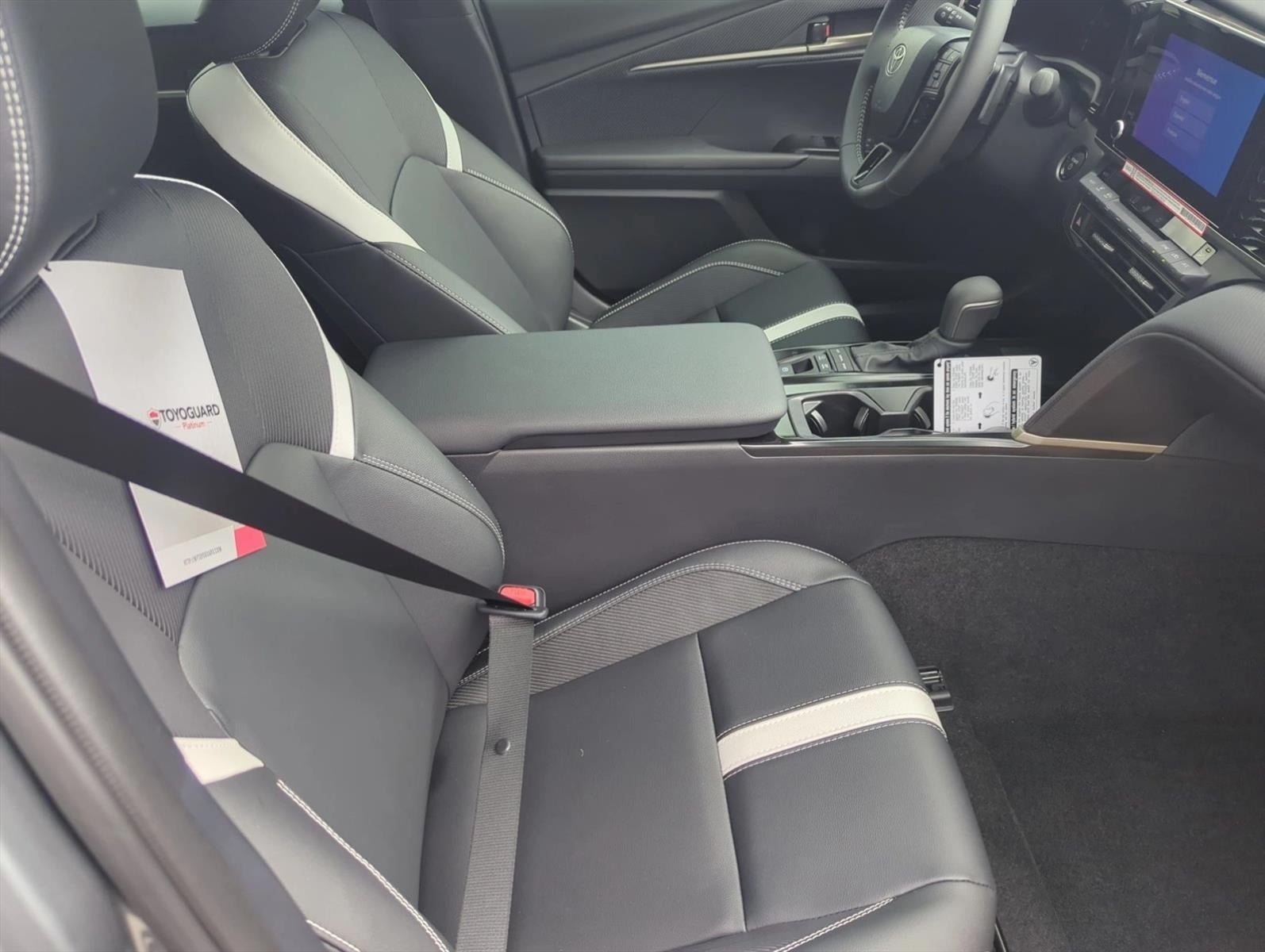 2026 Toyota Camry SE (SE)