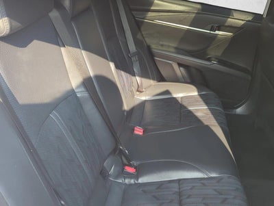 2025 Toyota Camry XSE (Natl)