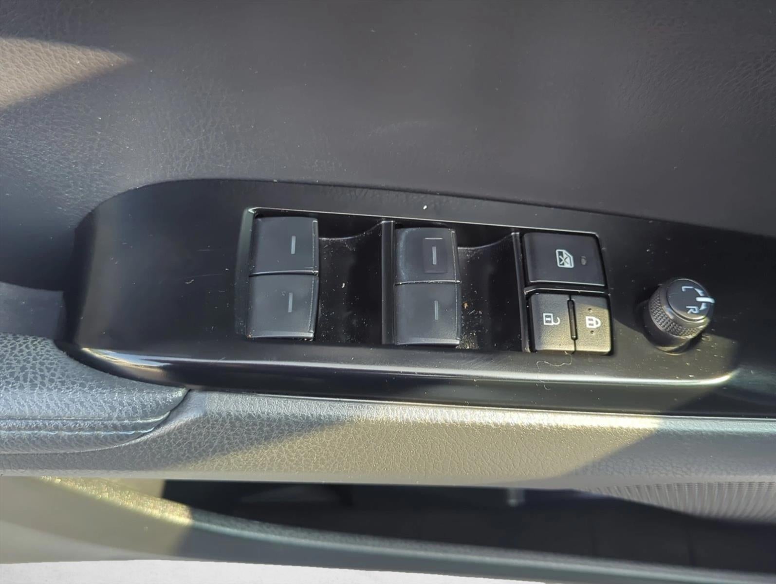 2025 Toyota Camry XSE (Natl)