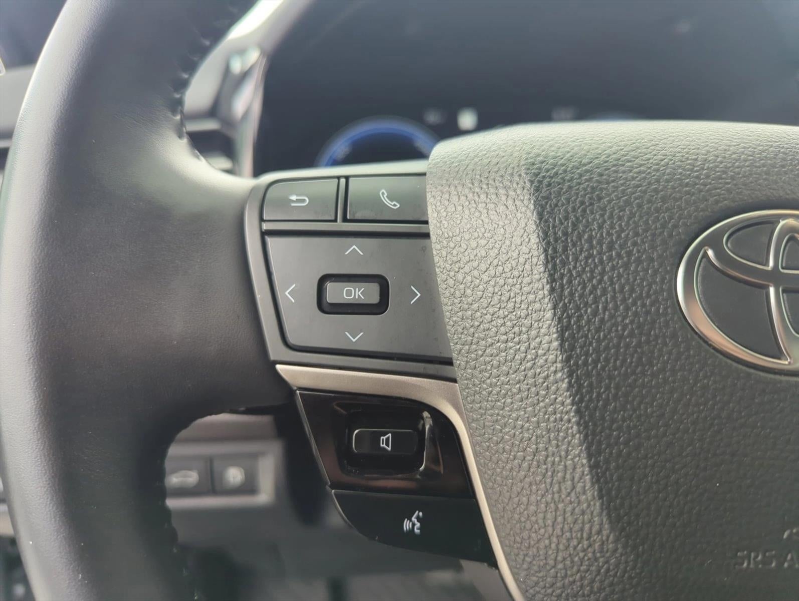 2025 Toyota Camry XSE (Natl)