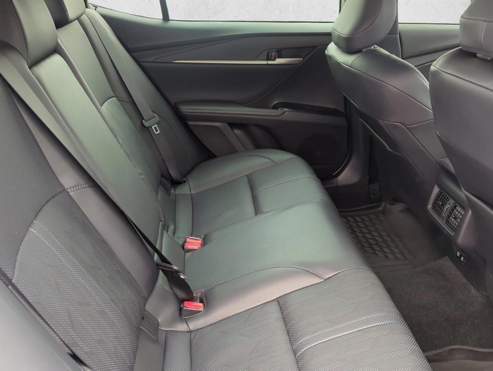 2025 Toyota Camry XSE (Natl)