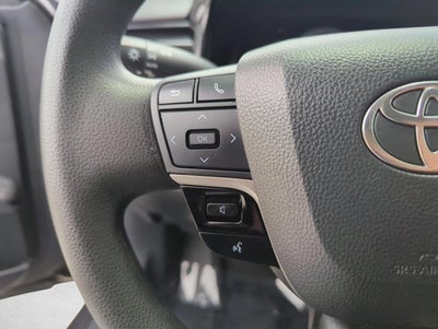 2025 Toyota Camry LE (Natl)