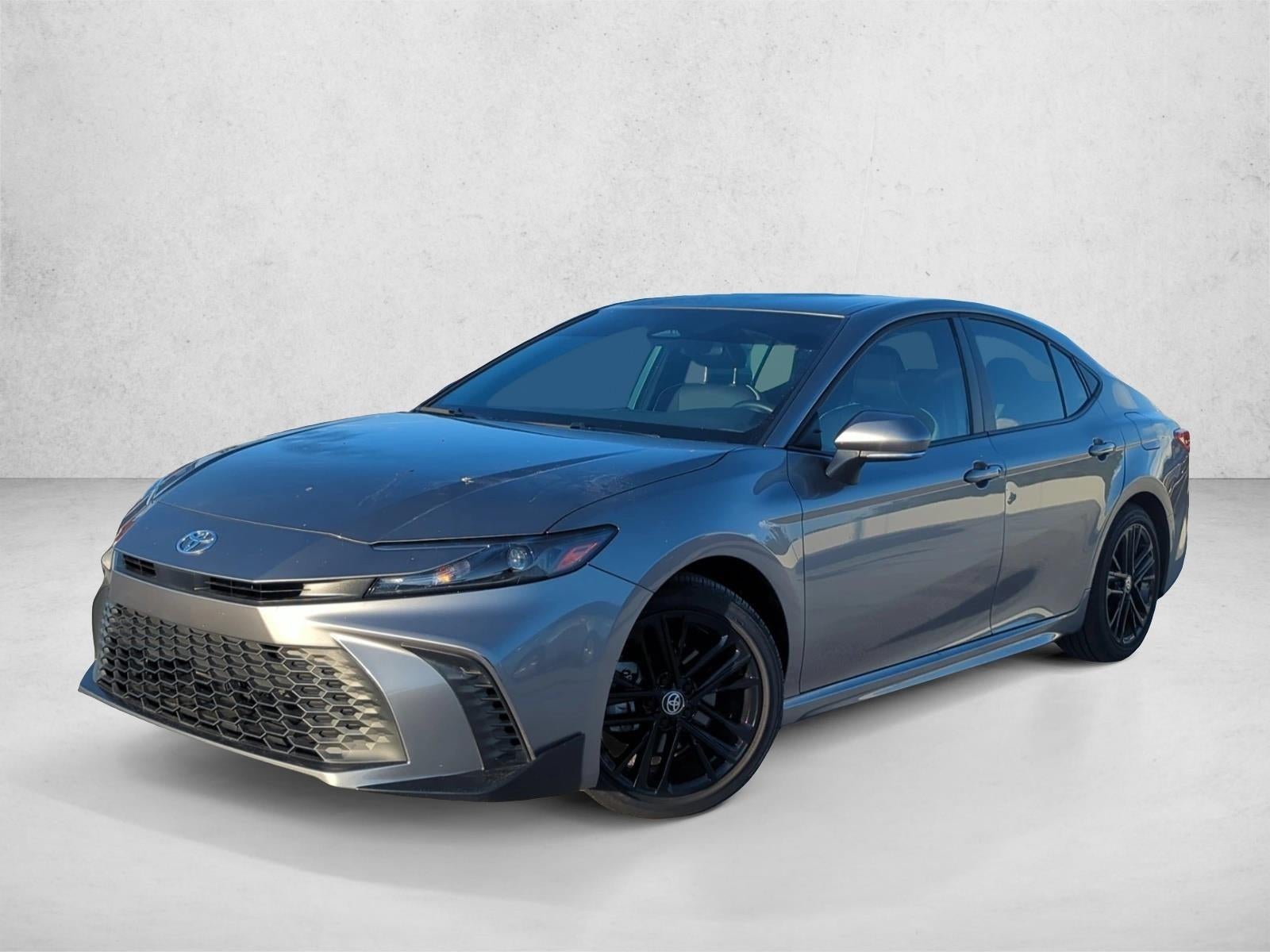 2025 Toyota Camry SE (SE)