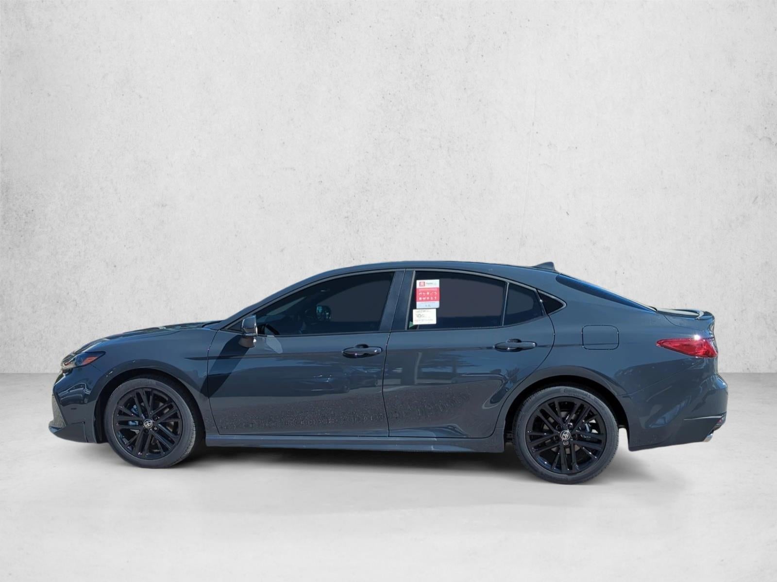 2025 Toyota Camry SE (SE)