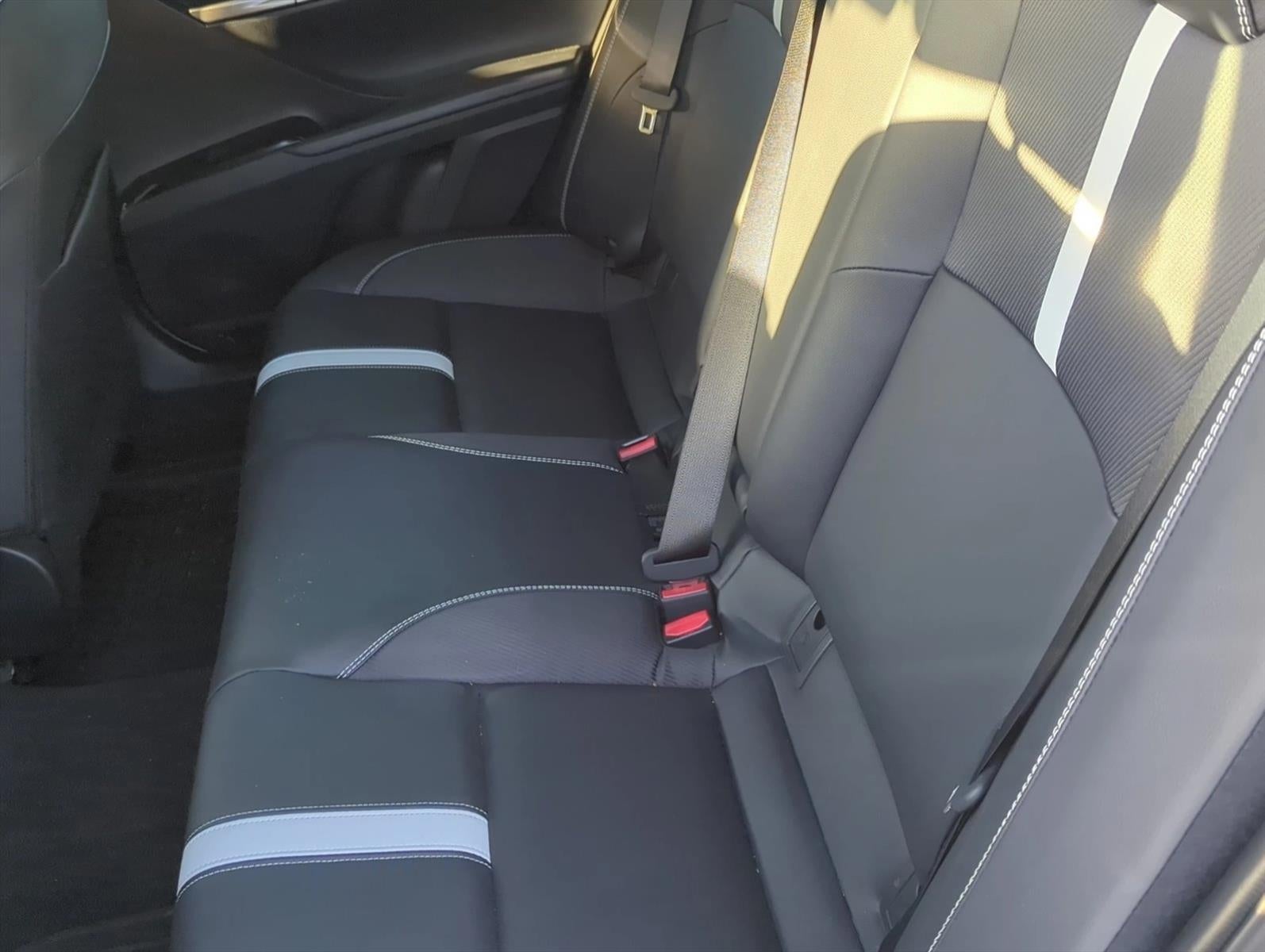 2025 Toyota Camry SE (SE)