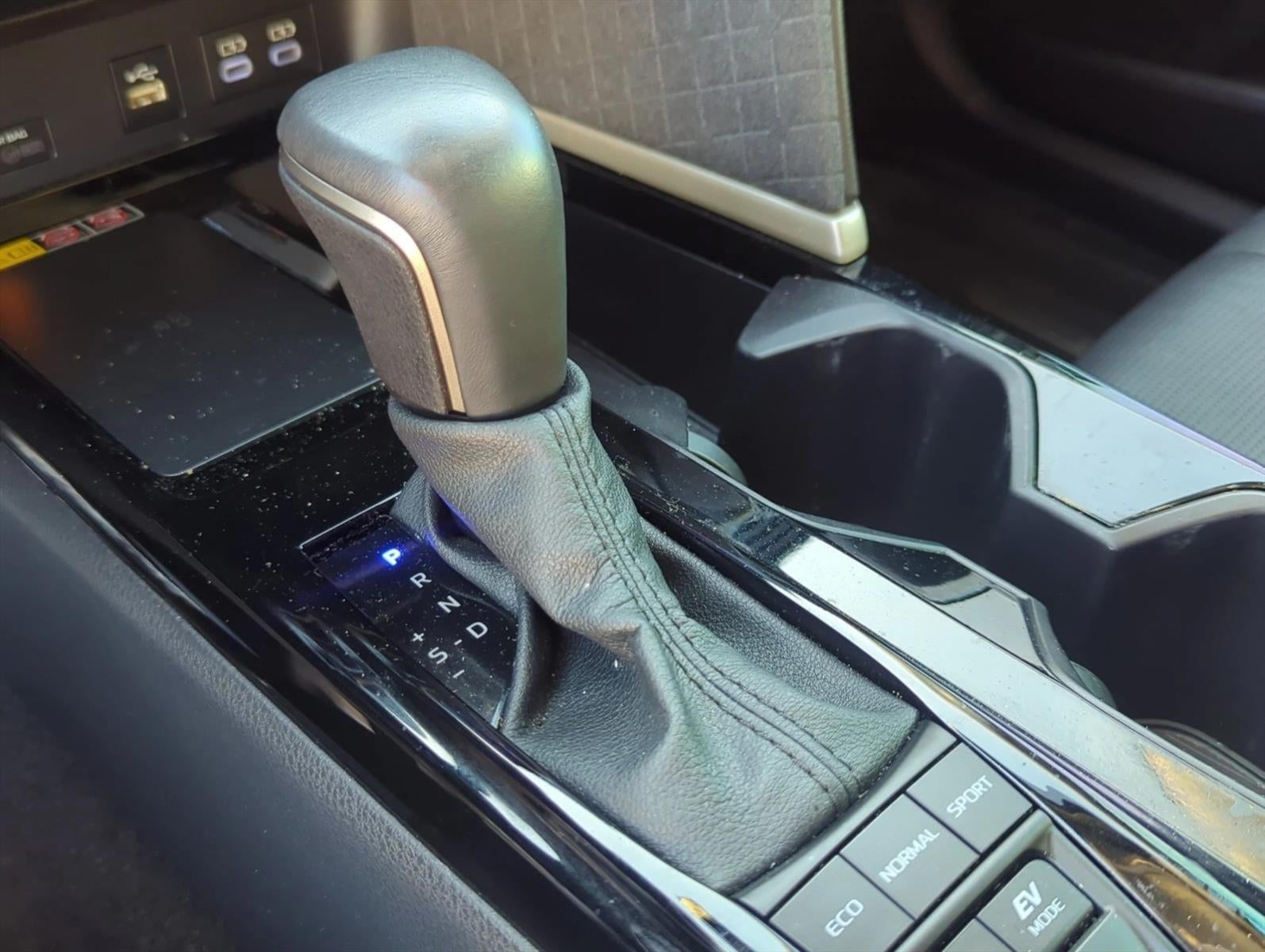 2025 Toyota Camry XLE (Natl)