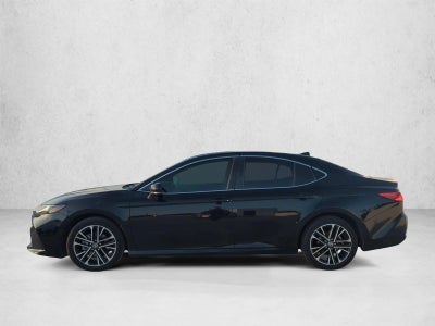 2025 Toyota Camry XLE (Natl)
