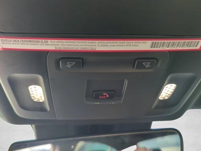 2025 Toyota Camry SE (Natl)