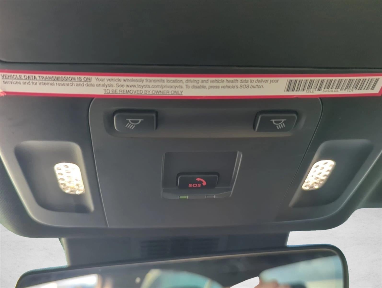 2025 Toyota Camry SE (Natl)