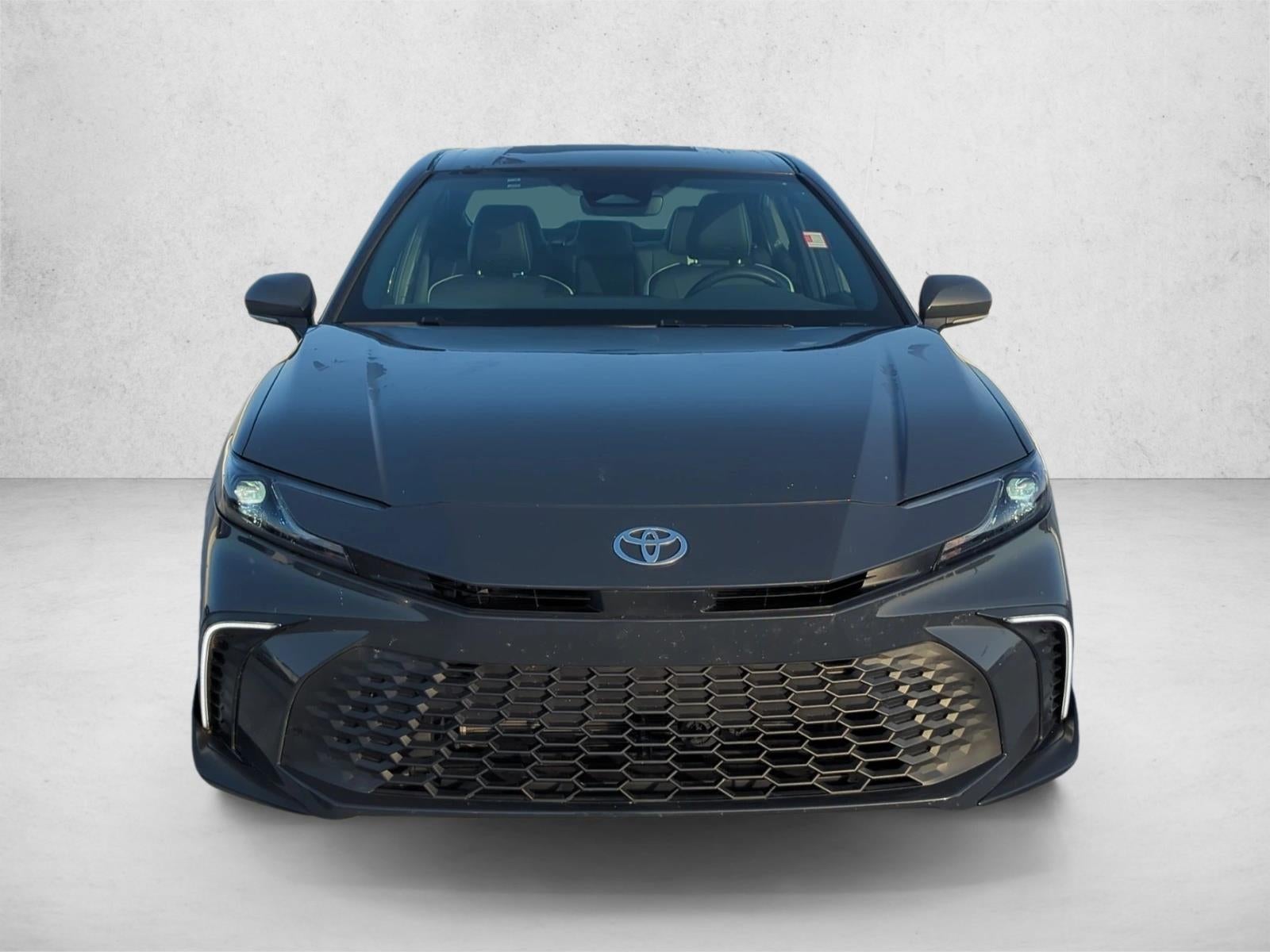 2025 Toyota Camry SE (Natl)