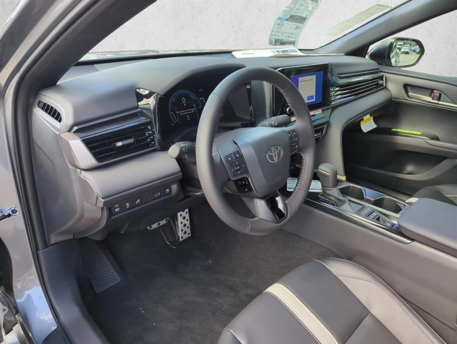 2026 Toyota Camry SE (SE)