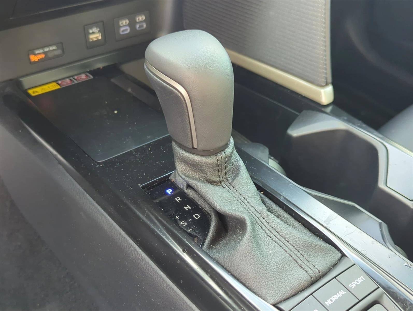 2026 Toyota Camry SE (SE)