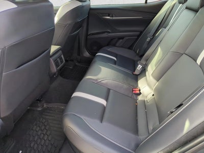 2026 Toyota Camry SE (SE)