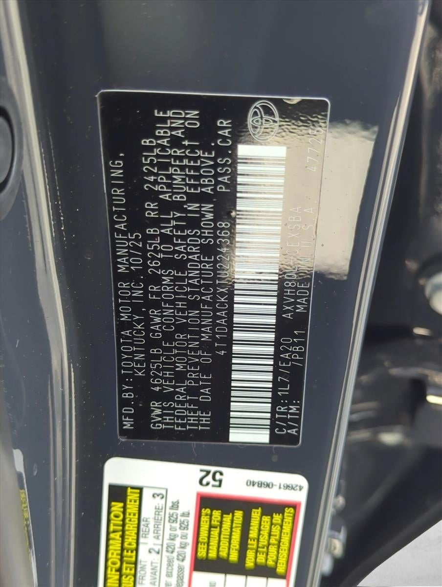 2026 Toyota Camry SE (SE)