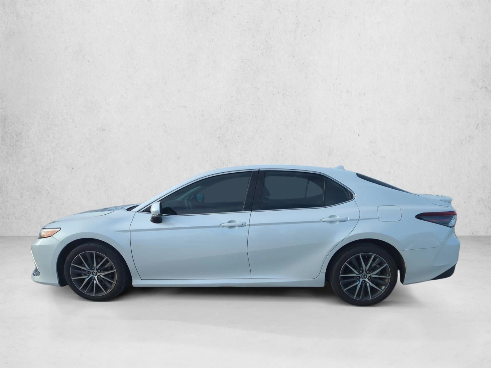2023 Toyota Camry XLE Auto (SE)