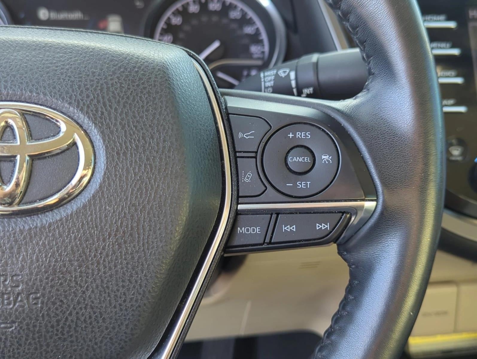 2020 Toyota Camry Hybrid XLE CVT (Natl)