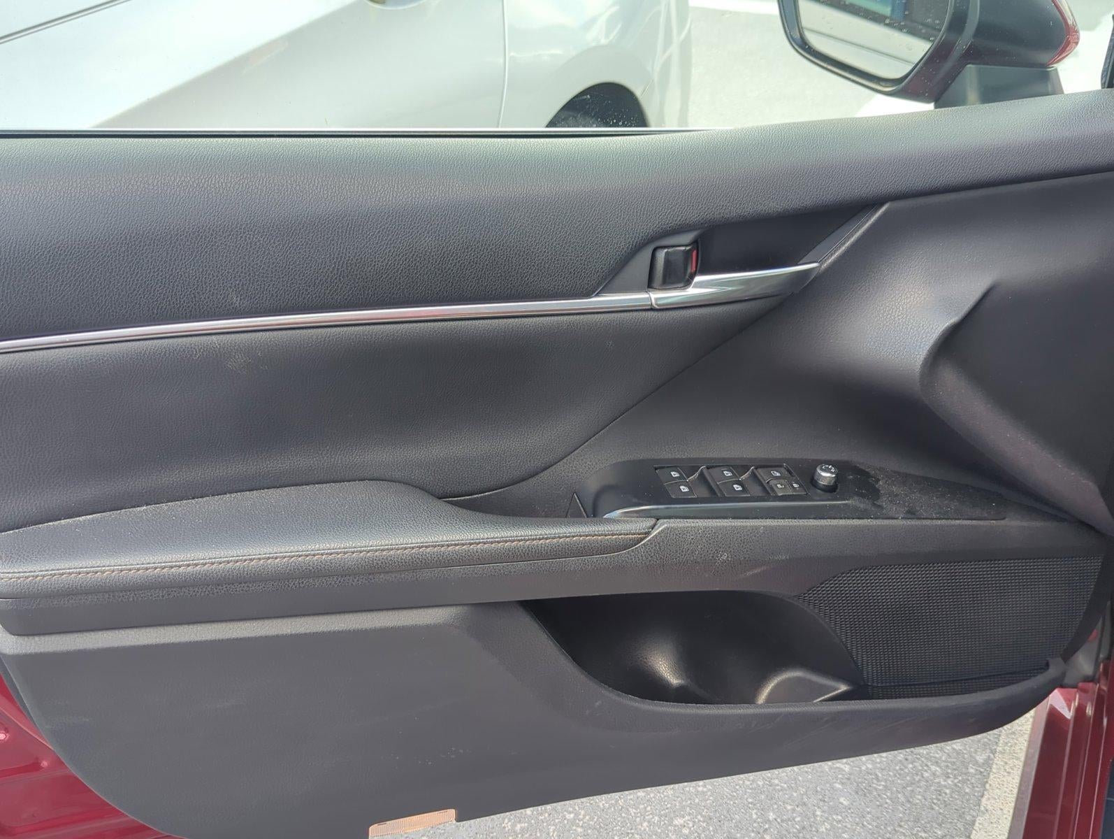 2020 Toyota Camry XLE V6 Auto (Natl)