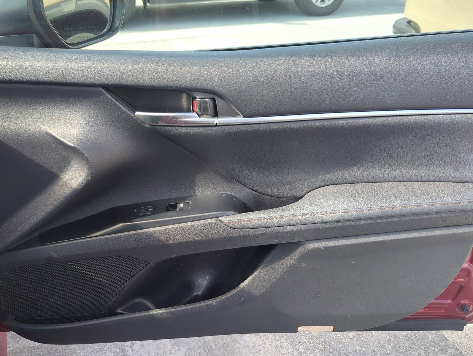 2020 Toyota Camry XLE V6 Auto (Natl)