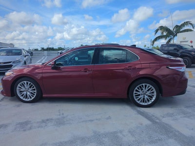 2020 Toyota Camry XLE V6 Auto (Natl)