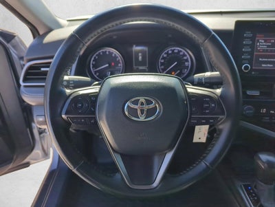 2024 Toyota Camry SE Auto (SE)