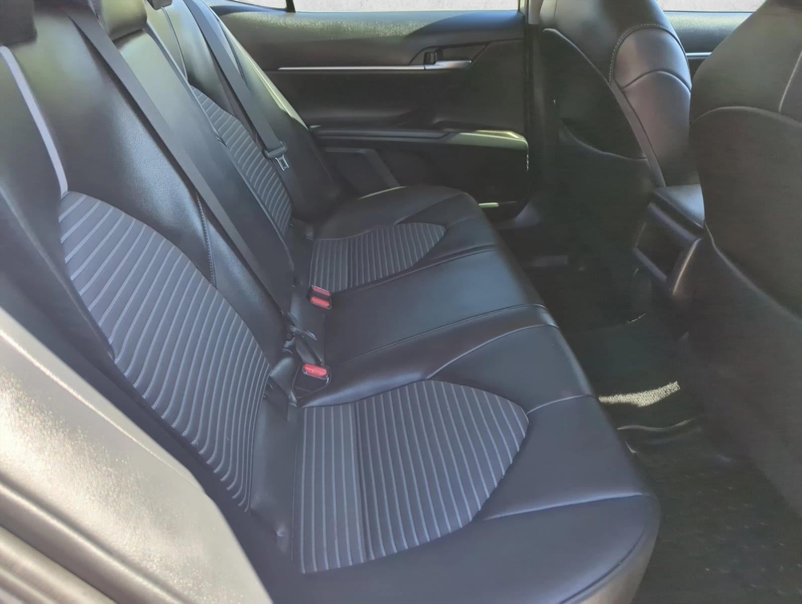 2024 Toyota Camry SE Auto (SE)