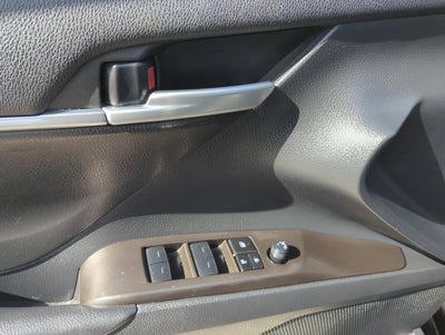 2024 Toyota Camry SE Auto AWD (Natl)