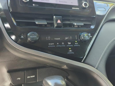 2024 Toyota Camry SE Auto AWD (Natl)