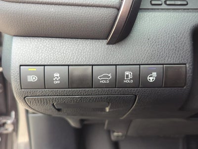 2024 Toyota Camry SE Auto (SE)