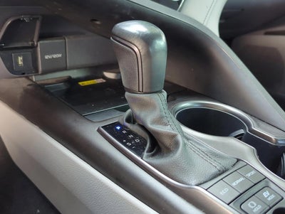 2022 Toyota Camry Hybrid SE CVT (Natl)