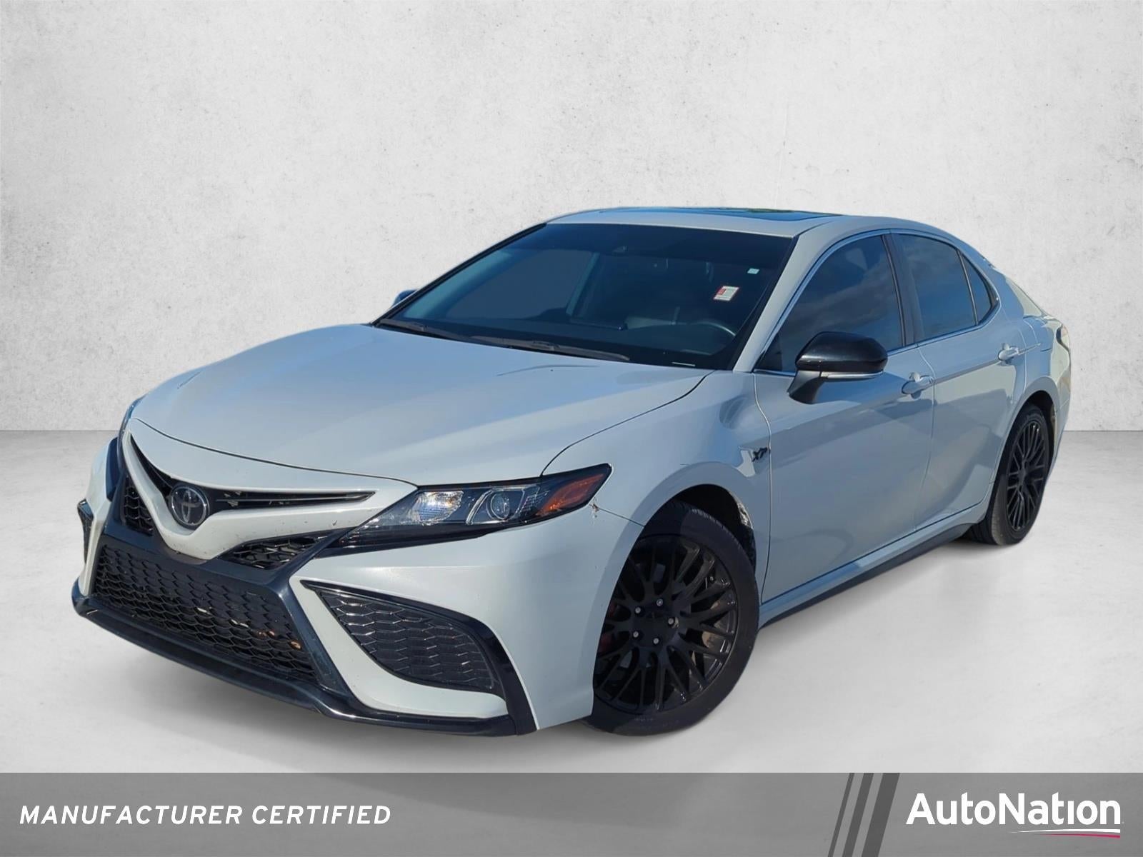 2023 Toyota Camry SE Auto (SE)