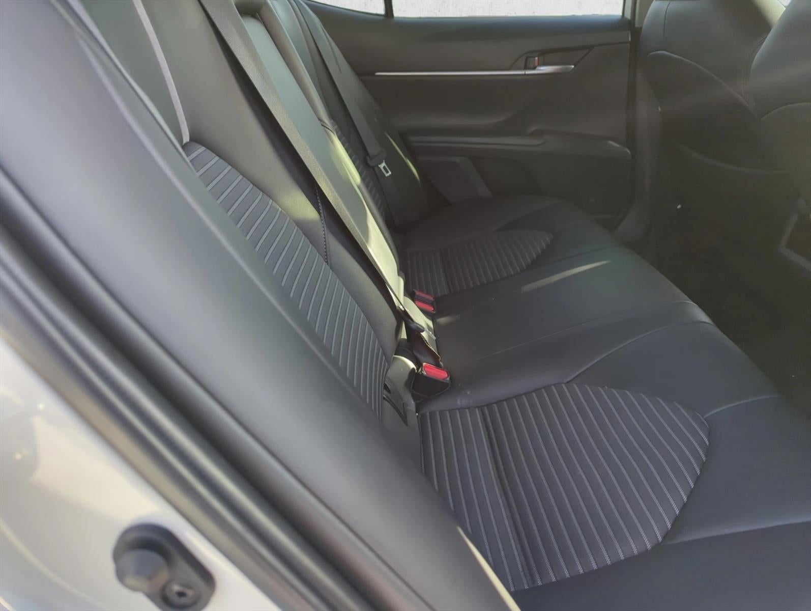 2023 Toyota Camry SE Auto (SE)