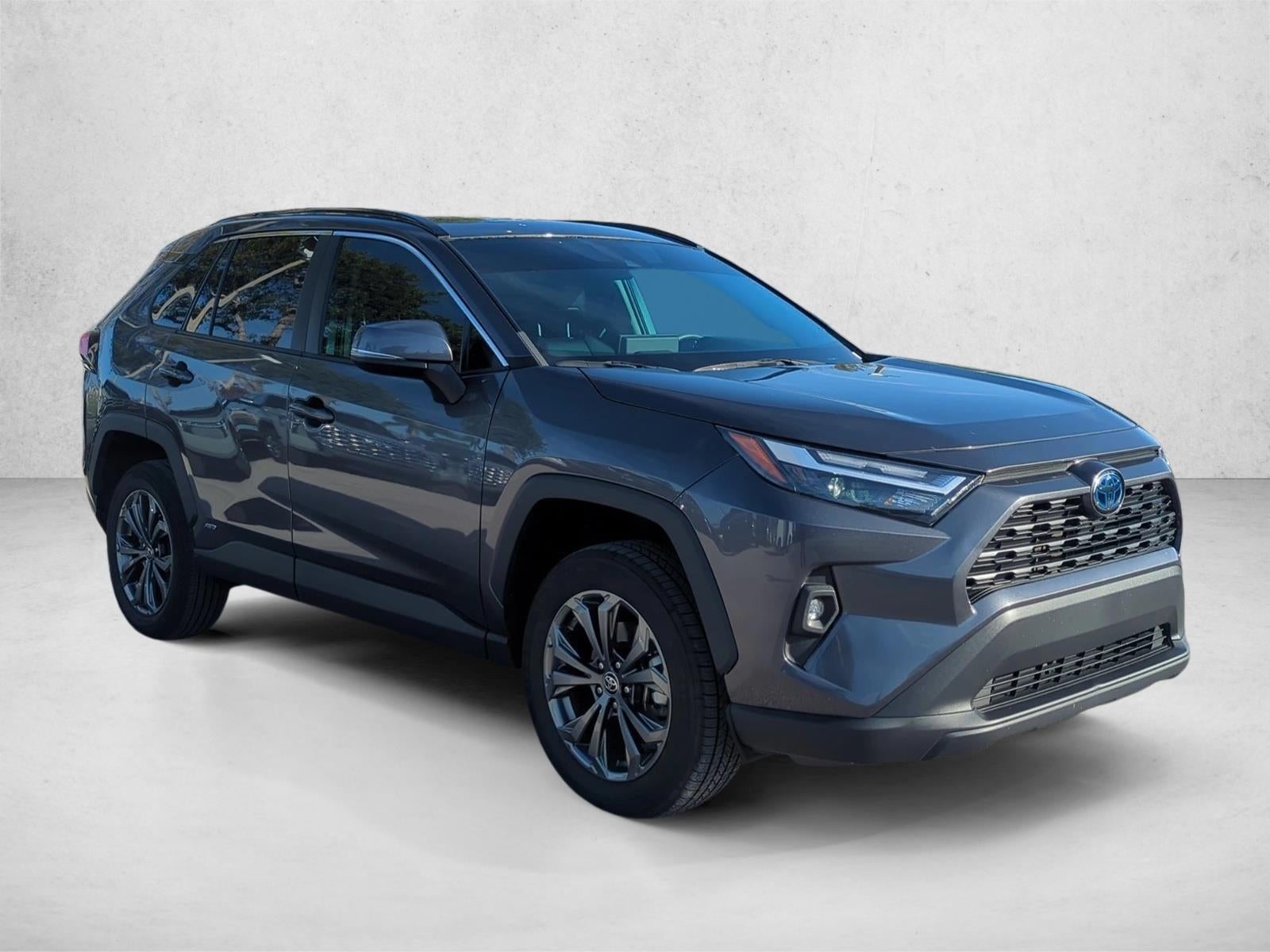 2022 Toyota RAV4 Hybrid XLE Premium AWD (Natl)