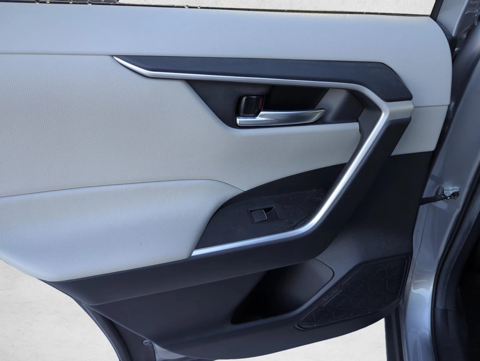 2021 Toyota RAV4 Hybrid XLE Premium AWD (Natl)