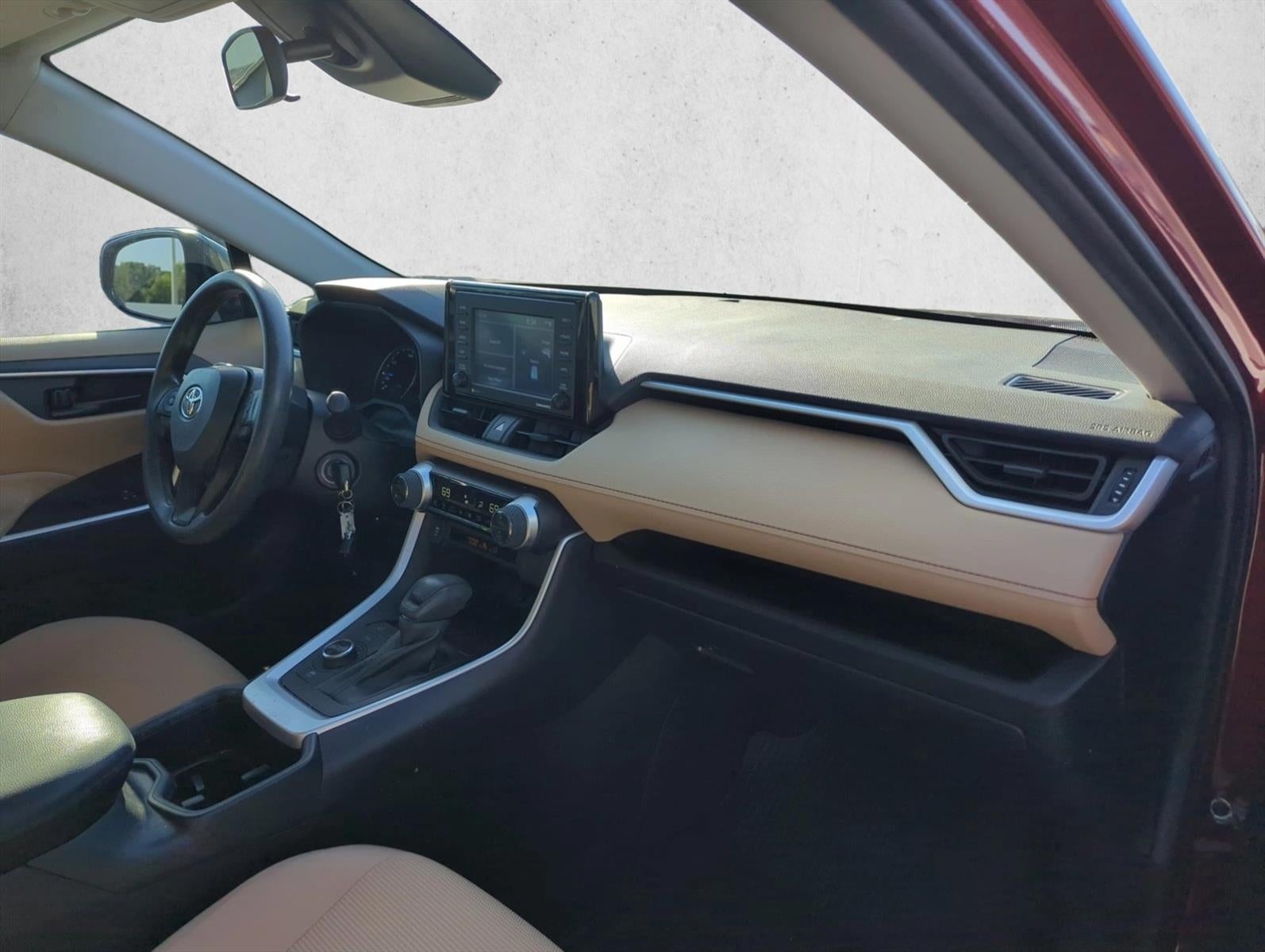 2022 Toyota RAV4 Hybrid LE AWD (Natl)