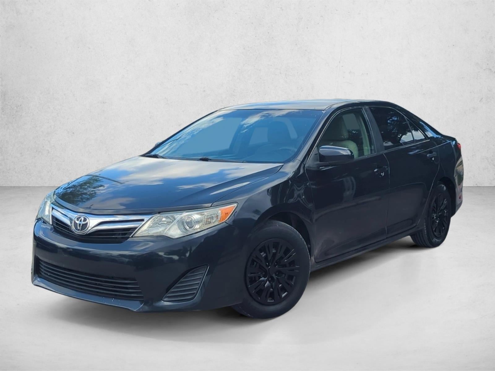 2012 Toyota Camry 4dr Sdn I4 Auto LE (Natl)