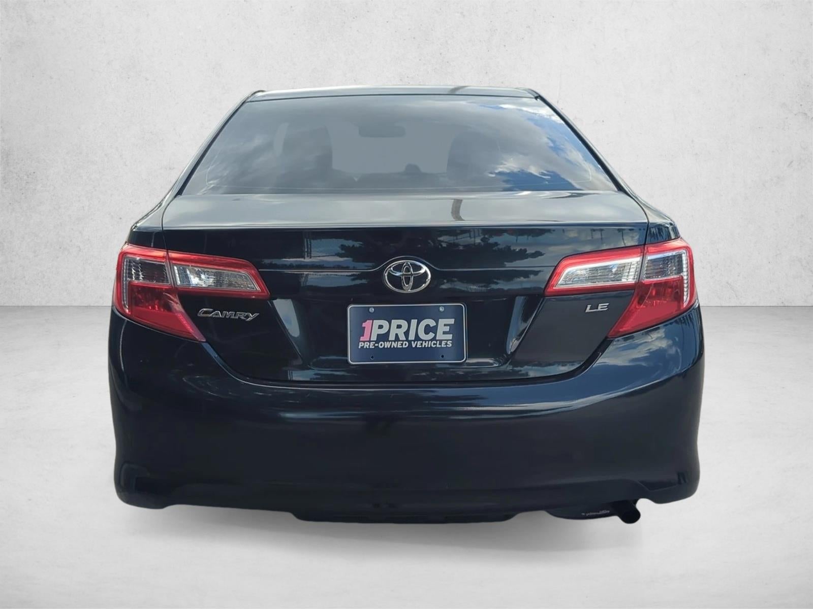 2012 Toyota Camry 4dr Sdn I4 Auto LE (Natl)
