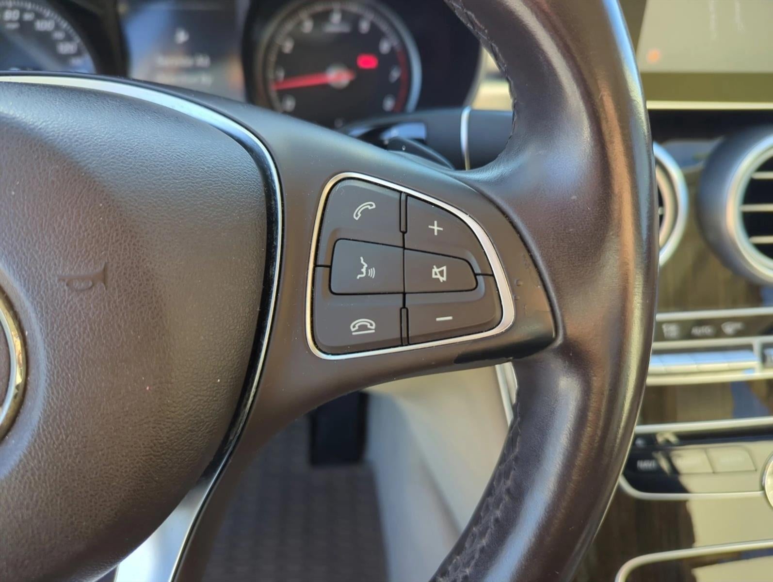 2016 Mercedes-Benz C-Class C 300 4MATIC® Luxury Sedan