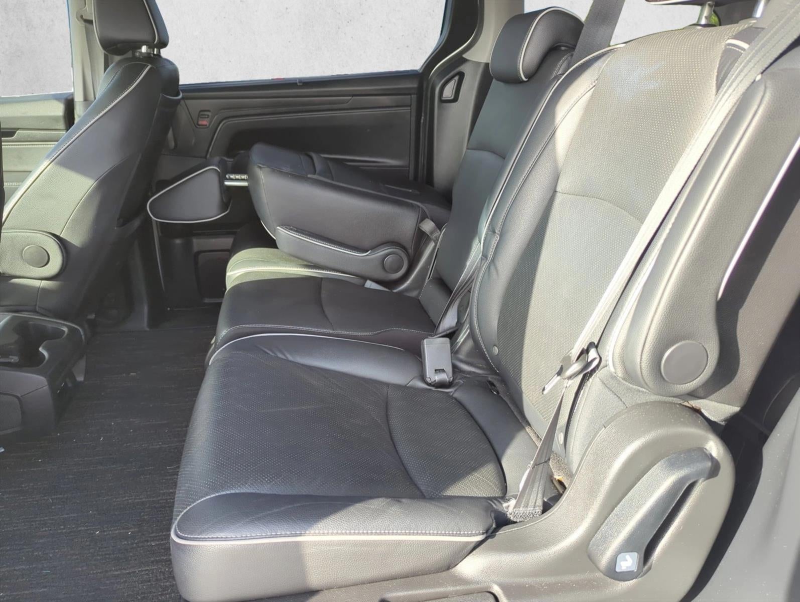 2022 Honda Odyssey Elite Auto