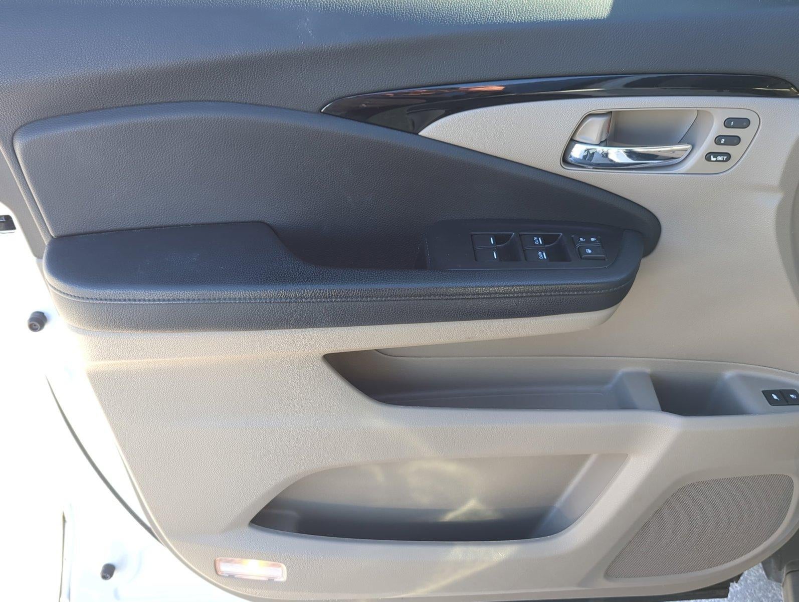 2021 Honda Pilot Touring 7-Passenger AWD