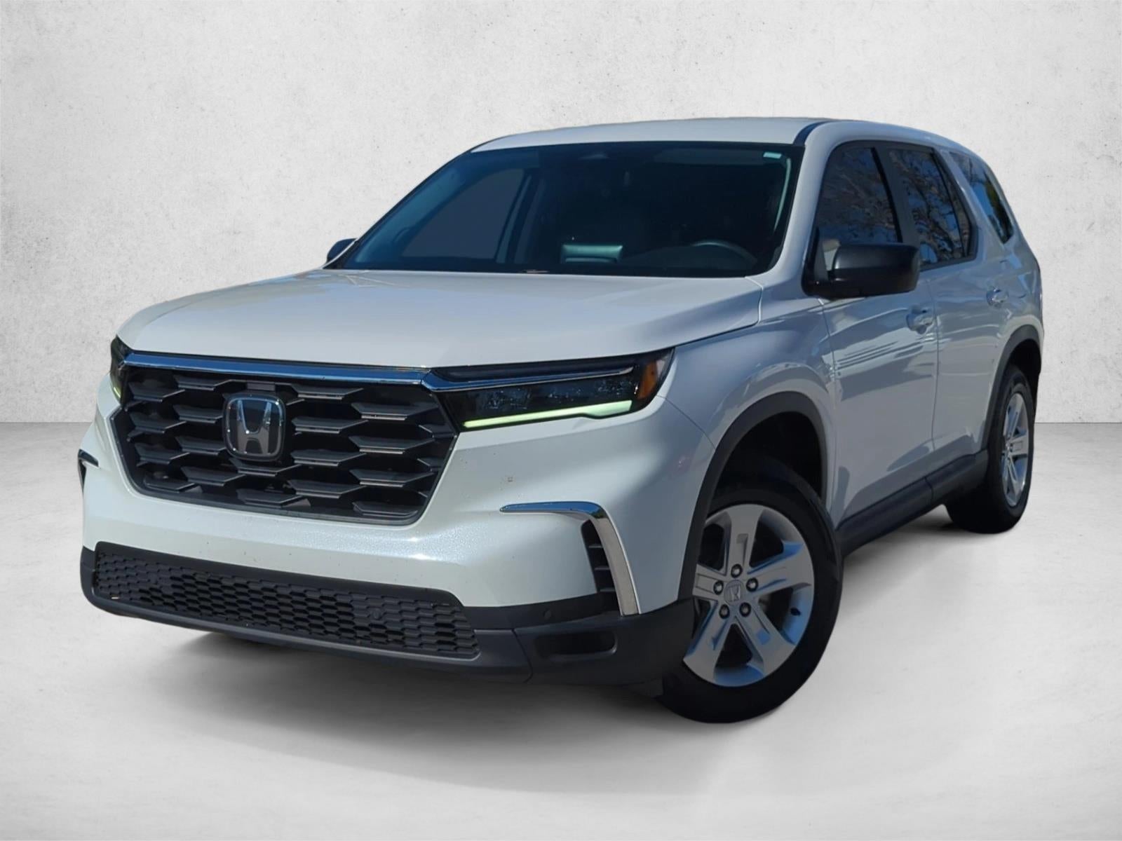 2023 Honda Pilot LX 2WD