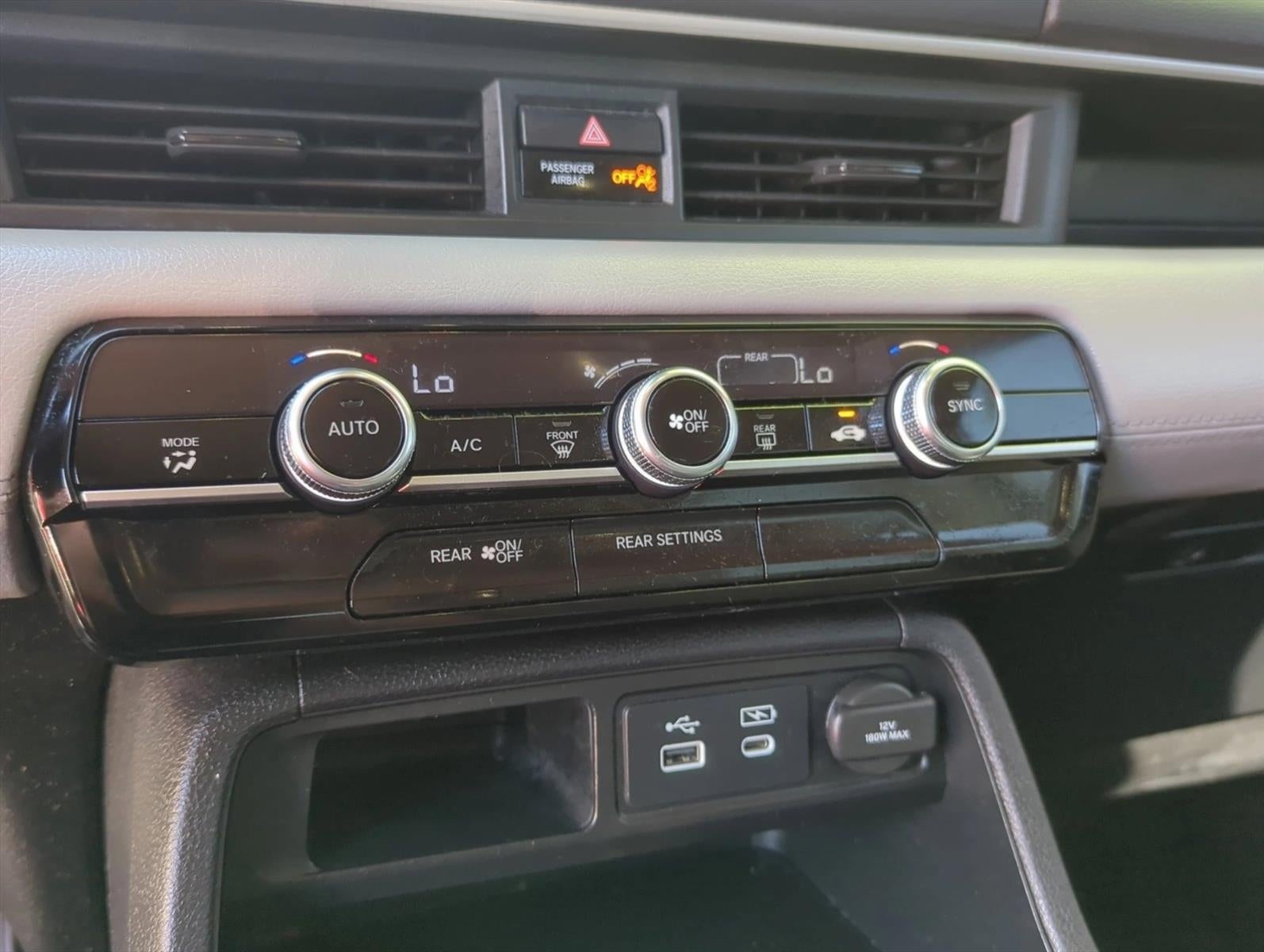 2023 Honda Pilot LX 2WD