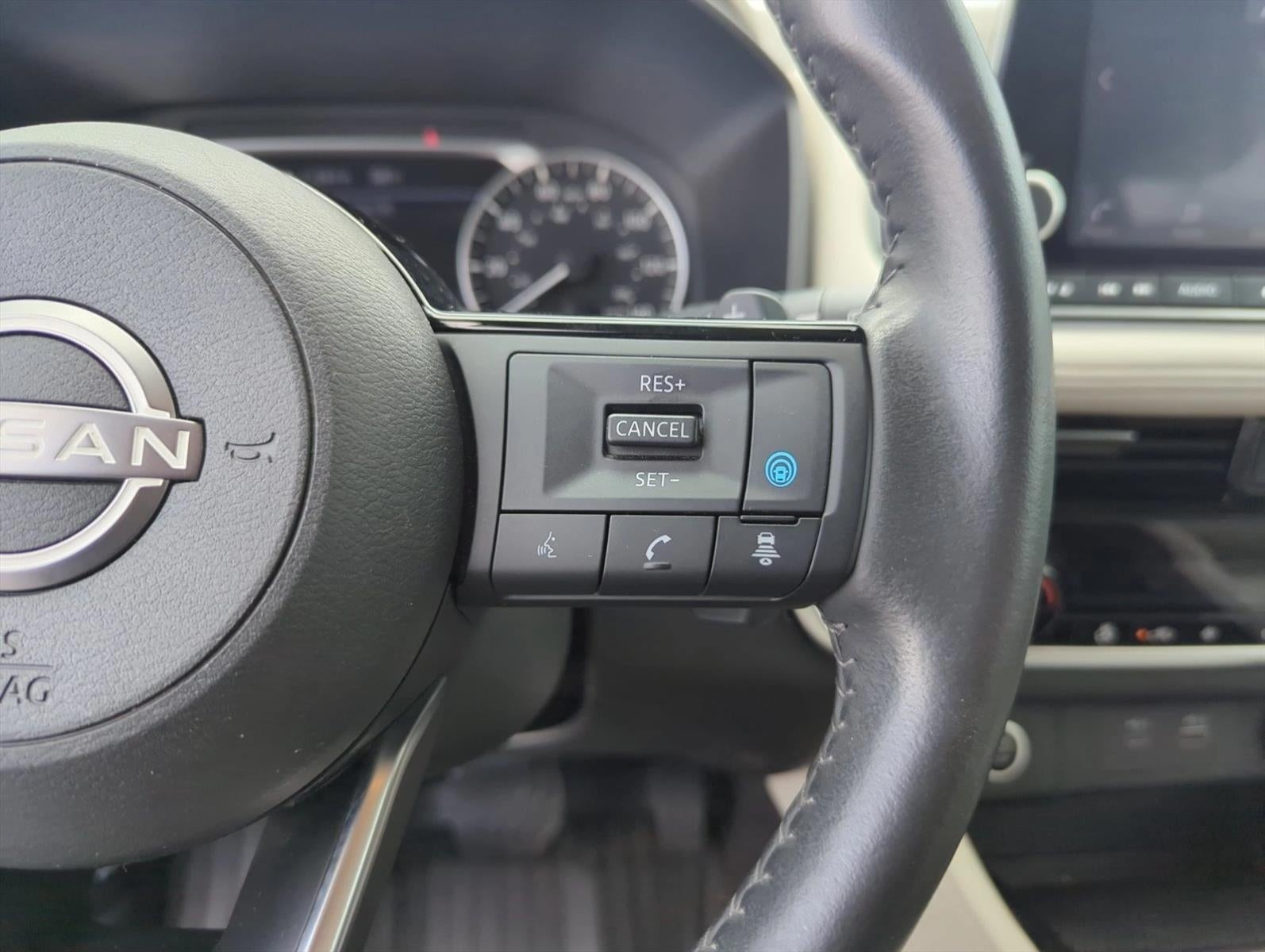 2023 Nissan Rogue FWD SL
