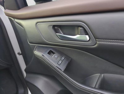 2023 Nissan Rogue FWD SL *Ltd Avail*