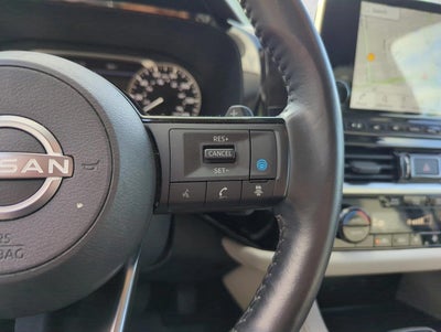 2023 Nissan Pathfinder SL 4WD