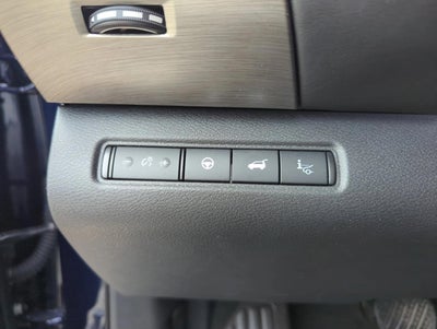 2025 Nissan Pathfinder Platinum 2WD