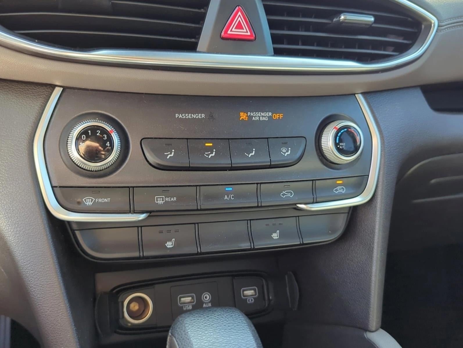 2020 Hyundai SANTA FE SEL 2.4L Auto FWD