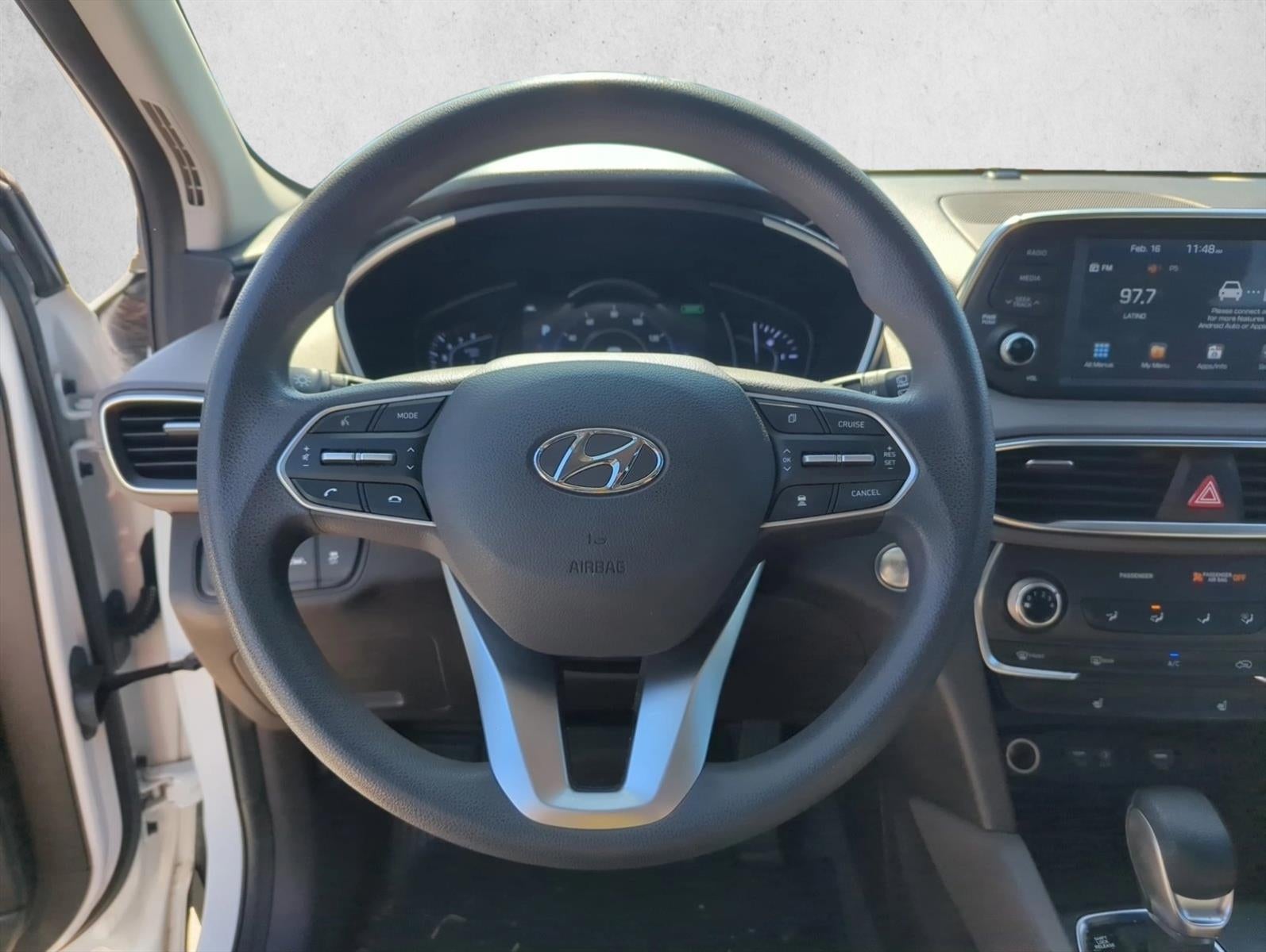 2020 Hyundai SANTA FE SEL 2.4L Auto FWD
