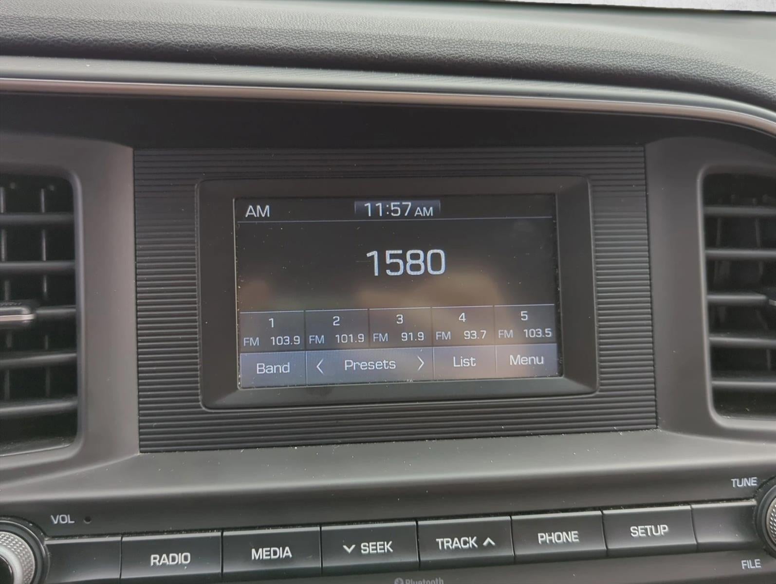 2020 Hyundai ELANTRA SE IVT