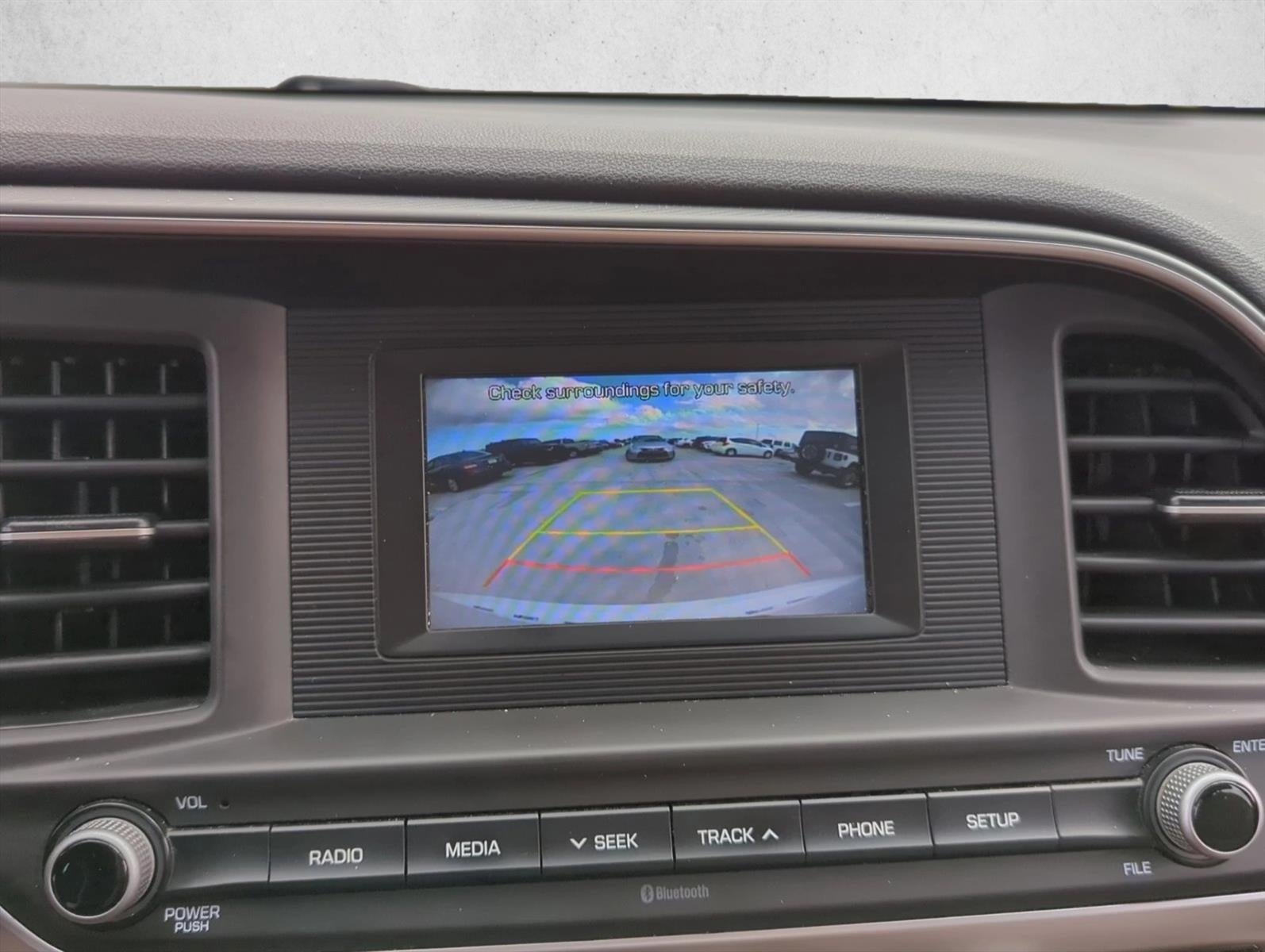 2020 Hyundai ELANTRA SE IVT