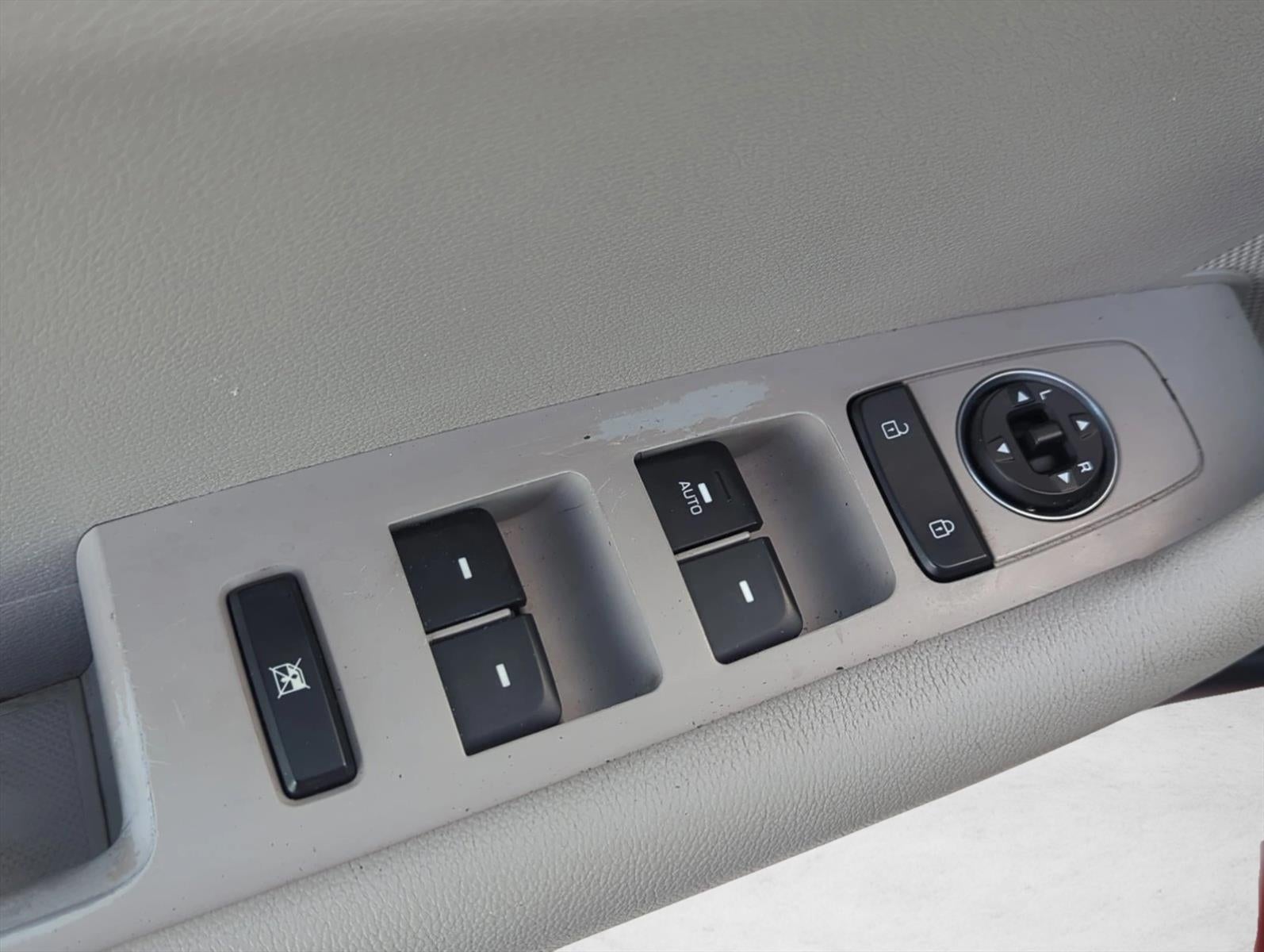 2016 Hyundai SONATA 4dr Sdn 2.4L